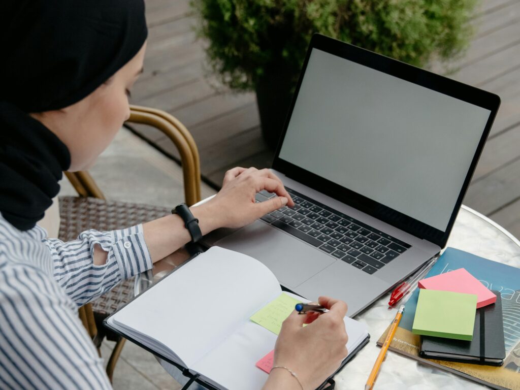 6 Tantangan dan Peluang Dalam Perubahan Gaya Belajar di Era Digital ...